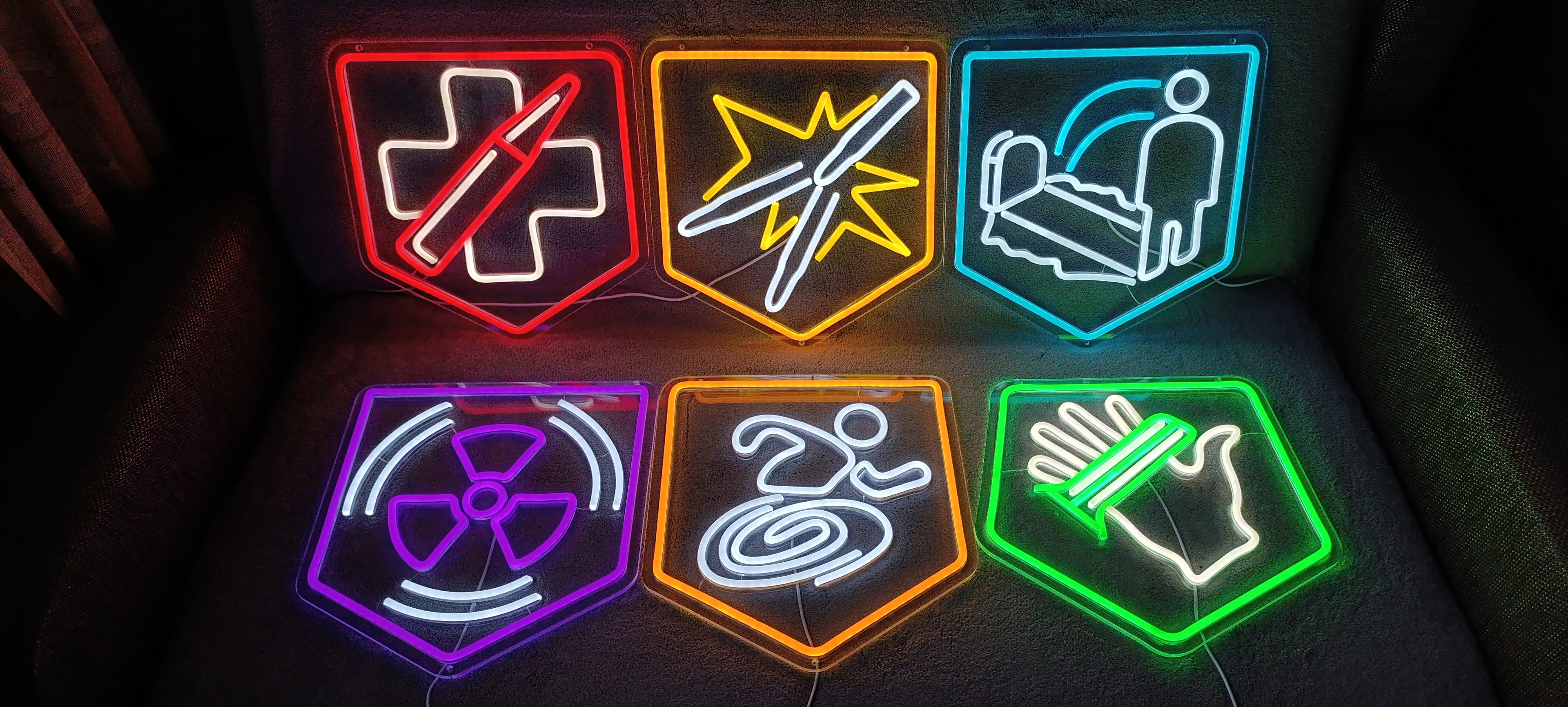 Pack-A-Poster | Call of Duty Zombies LED Signs